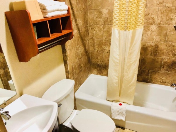 Sunset Inn Longview image 15